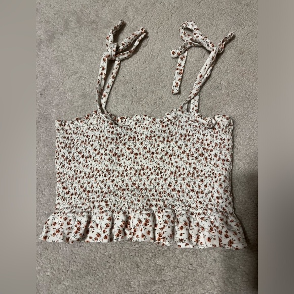 Garage rose pattern tie-strap tank top - Picture 2 of 5